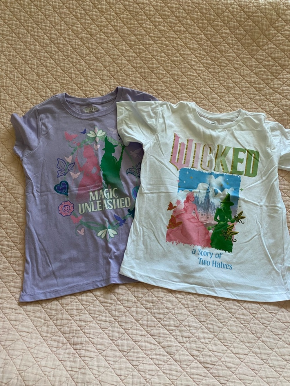 Wicked Girls' Graphic Tee - Purple & White